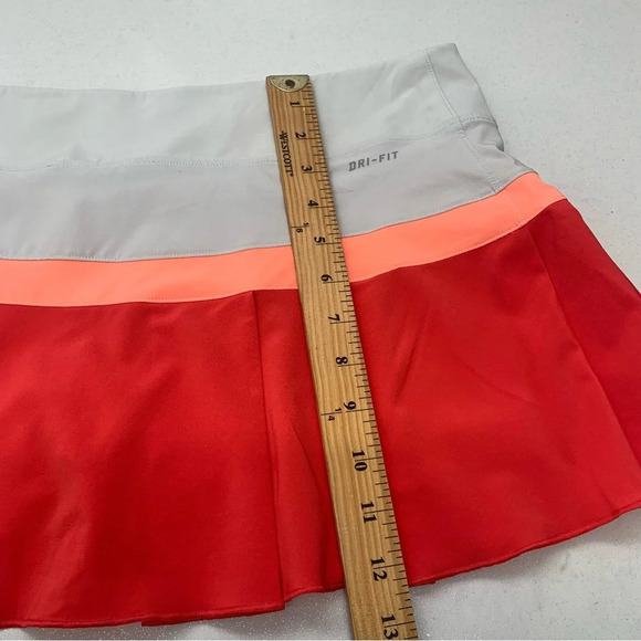 Nike Skort Skirt XL Dri Fit  Pleated Mini Stretch Tennis Pickleball Activewear - Picture 7 of 7